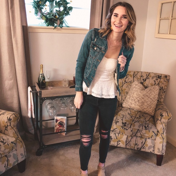 Hi, I’m Christine 👋 - Picture 2 of 4